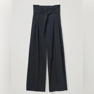 COS High Waisted Paperbag Pants - size 6